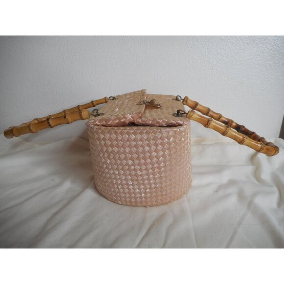Vintage light pink Bamboo Handled Woven Lined Handbag Purse Estate Find - Picture 3 of 13